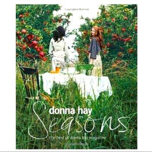 Donna Hay Seasons: The Best of Donna Hay Magazine Paperback